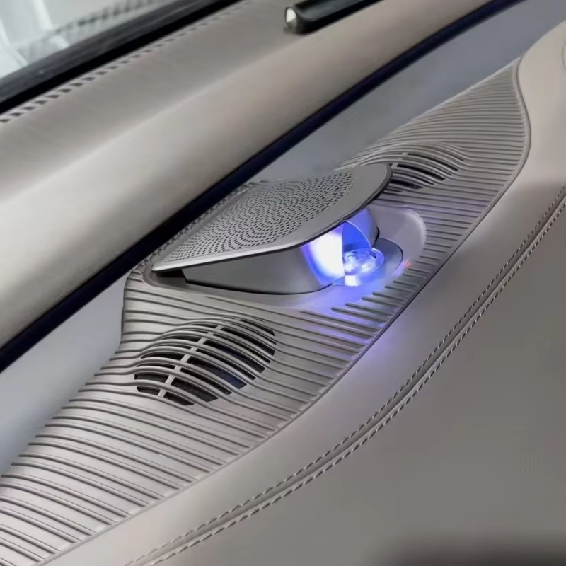 Alto-falante com luz ambiente  - Car Accessories Light avaliação e preço